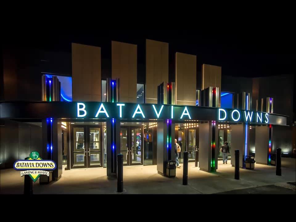 Batavia Downs Gaming on X: Today from 11am-4pm! 🎅 Join us inside